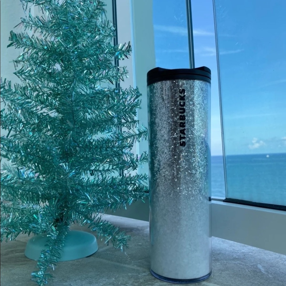 Starbucks 2019 Holiday Silver Glitter 16oz Tumbler Christmas Cup - Picture 7 of 8